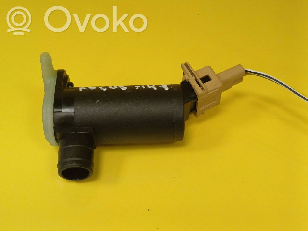 Ford Focus Windscreen/windshield washer pump 
