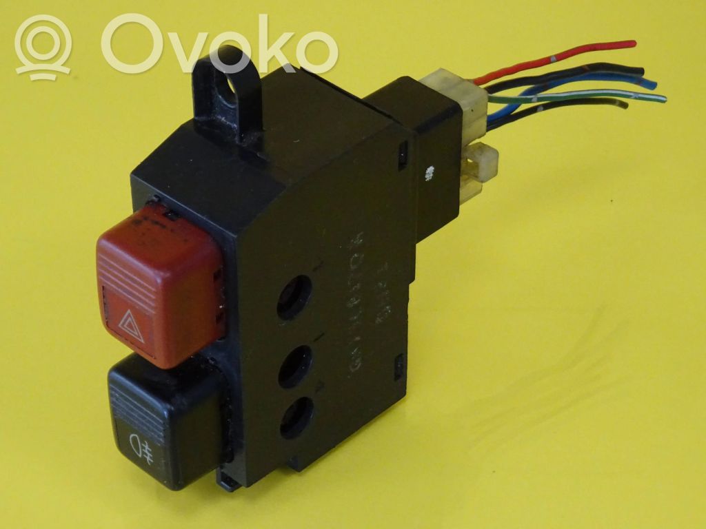 Hazard light switch   GK7366170A,GK7366170