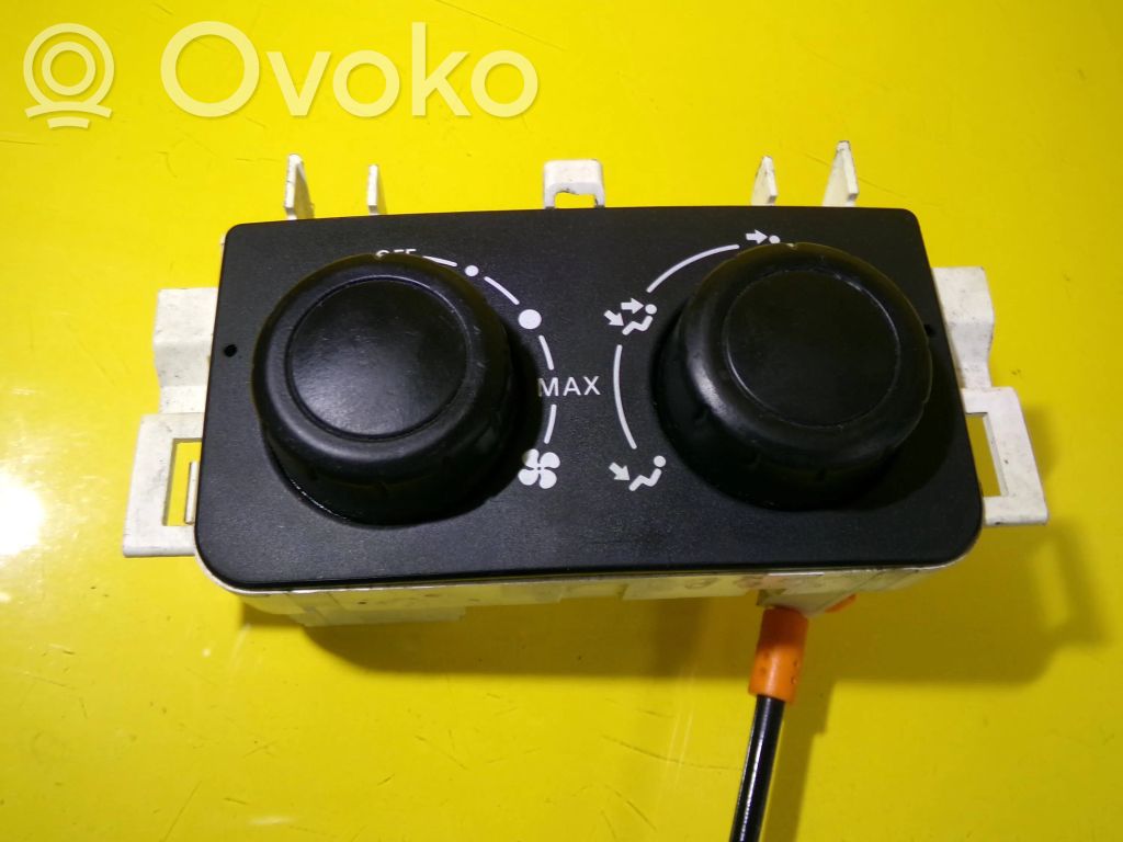 Climate control unit   52488601