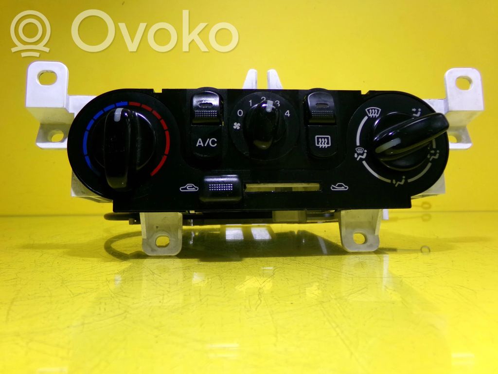 Mazda 323 F Climate control unit 