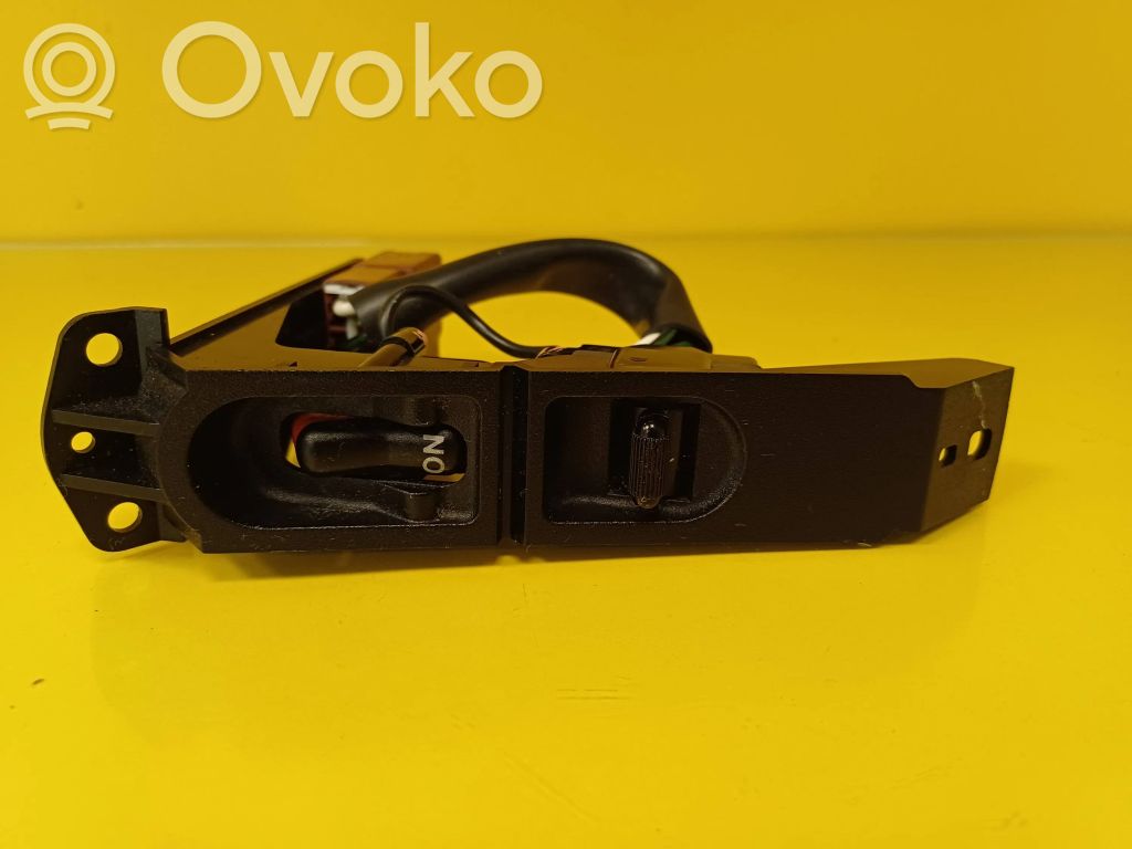 Rover 45 Electric window control switch 