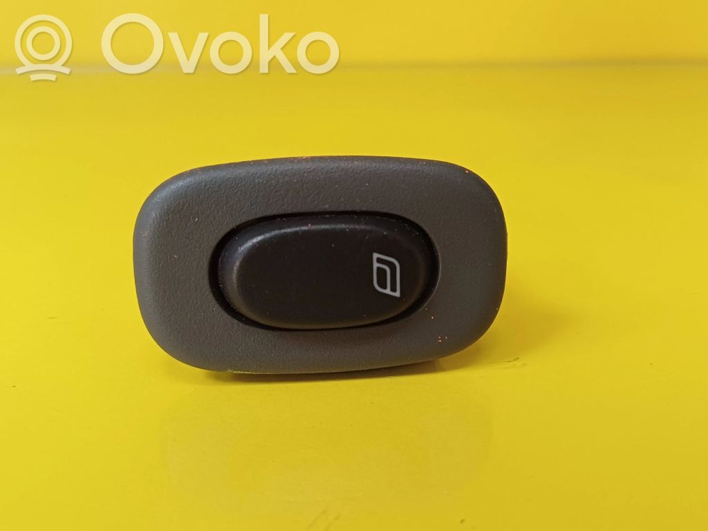 Electric window control switch   4927547