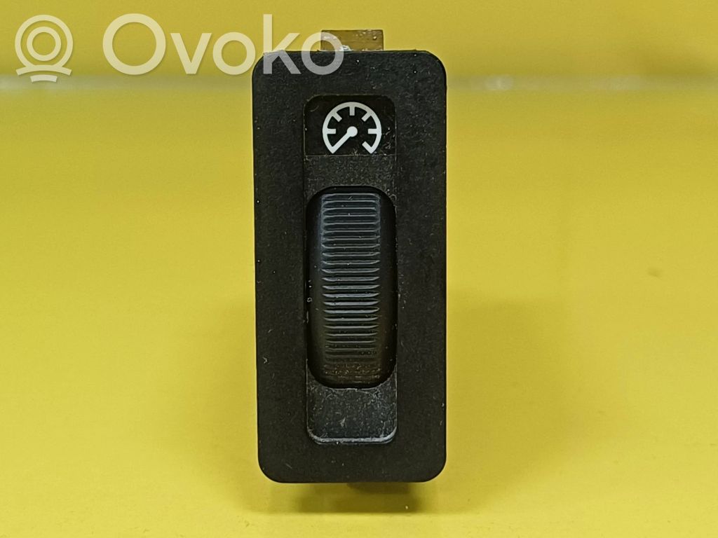 BMW 3 E46 Interruttore di regolazione dell’illuminazione del quadro 
