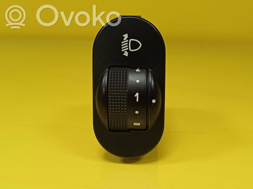 Headlight level height control switch   0307851417