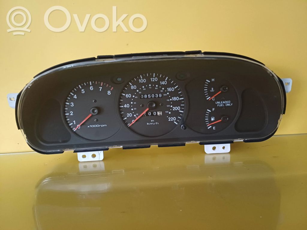 KIA Shuma Spidometrs (instrumentu panelī) 