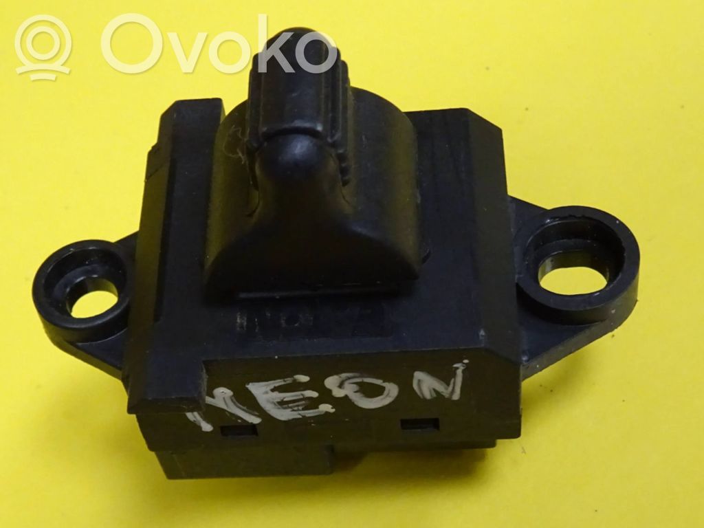 Chrysler Neon II Electric window control switch 