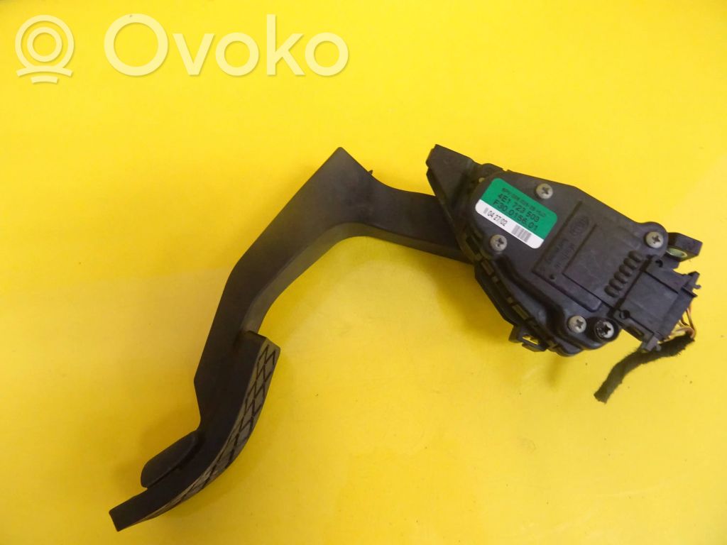 Akceleratoriaus pedalas   4E1723503