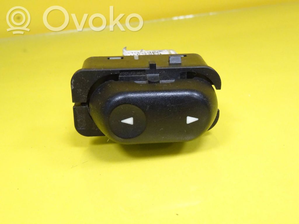 Ford Maverick Electric window control switch 