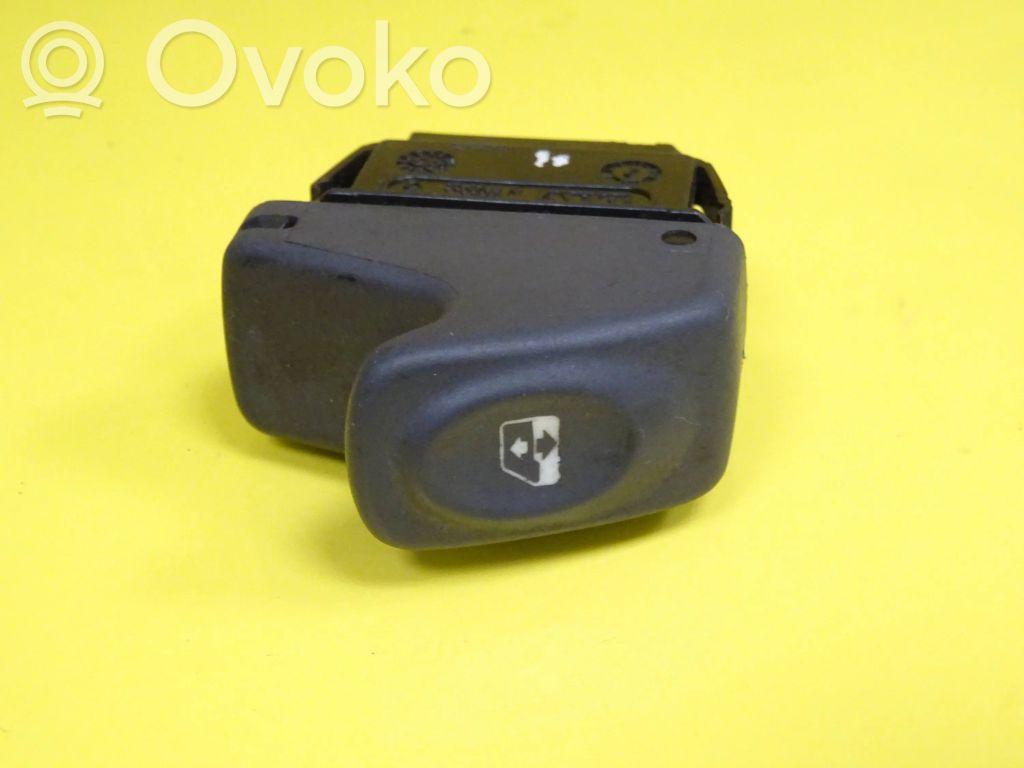 Renault Clio II Electric window control switch 