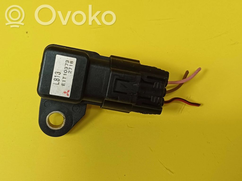Air pressure sensor   E1T10373