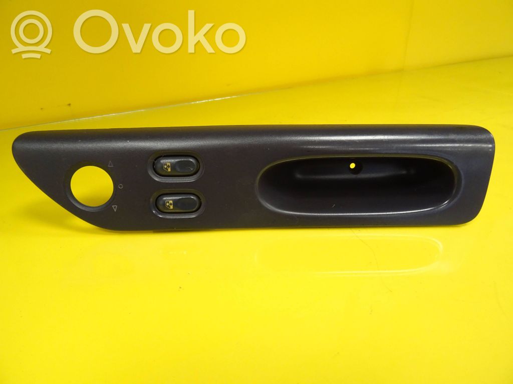 Renault Espace III Electric window control switch 