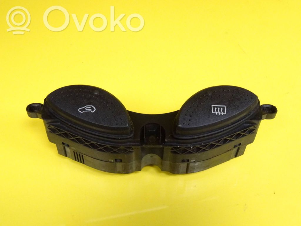 Windscreen/window heater switch   YS4T19A945BA