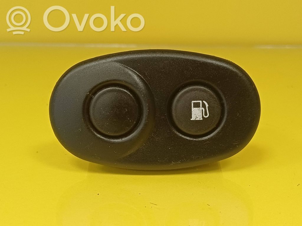 Daewoo Nexia Fuel tank opening switch 