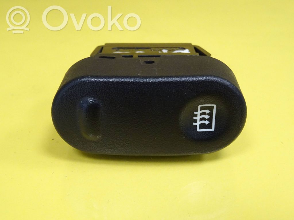 Renault Kangoo I Windscreen/window heater switch 