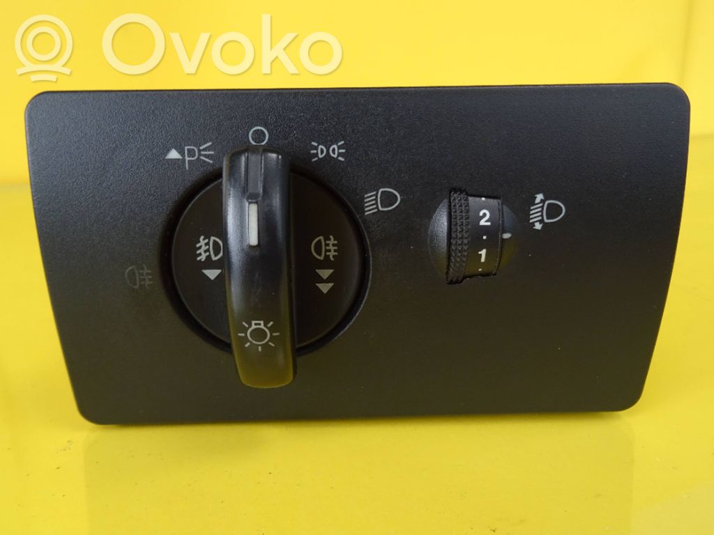 Interruptor de luz   1S7T13A024BB