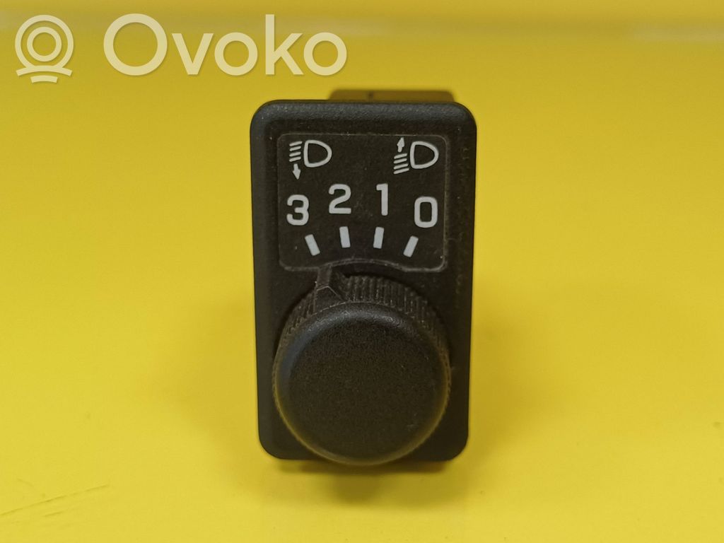 Nissan Primera Headlight level height control switch 