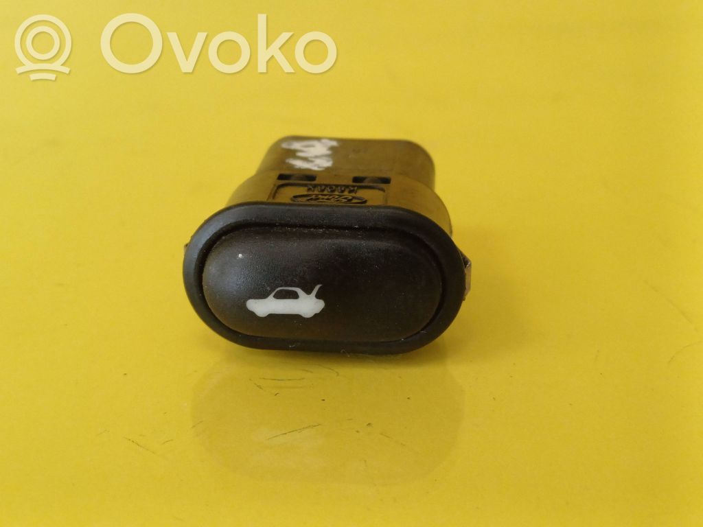 Ford Ka Tailgate opening switch 