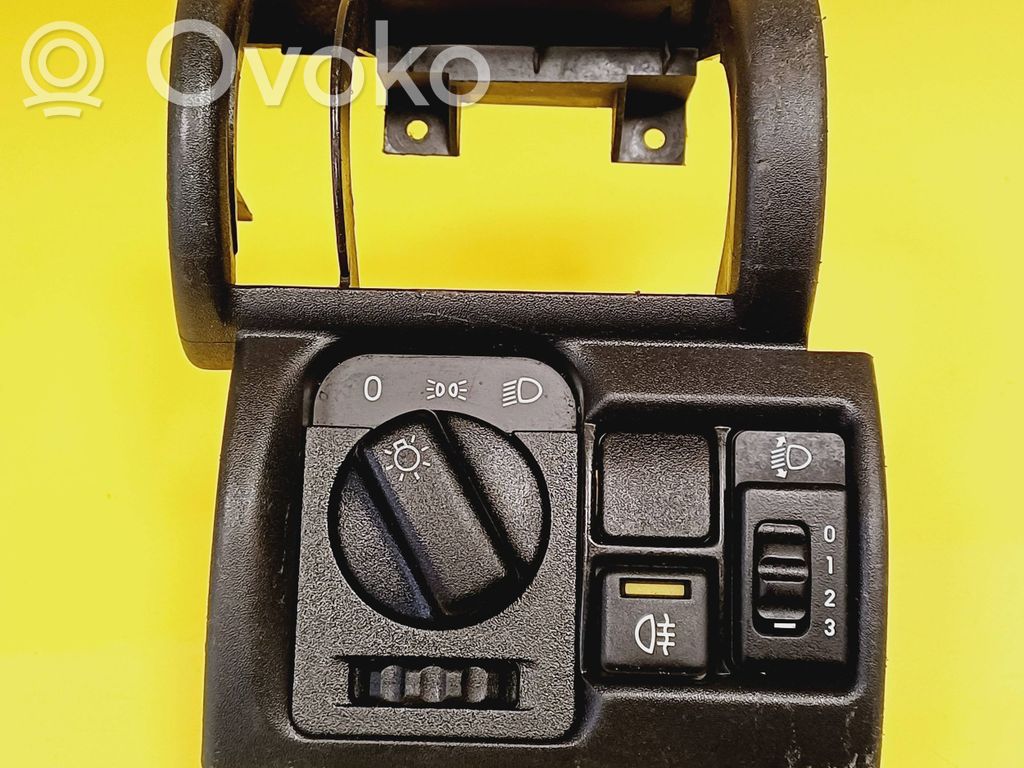 Opel Corsa B Light switch 