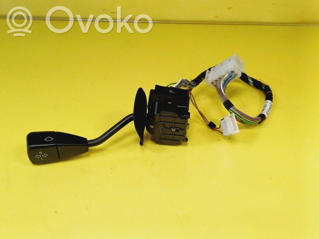 Suuntavilkun vipu   011003