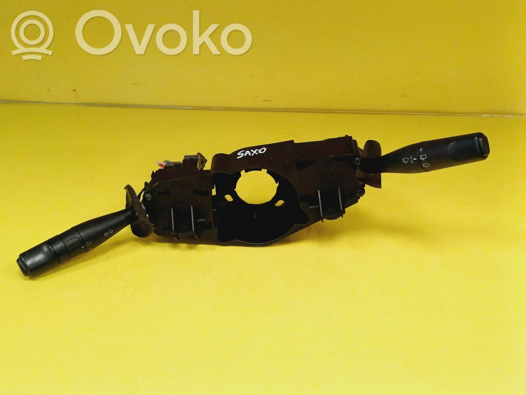 Citroen Saxo Wiper turn signal indicator stalk/switch 