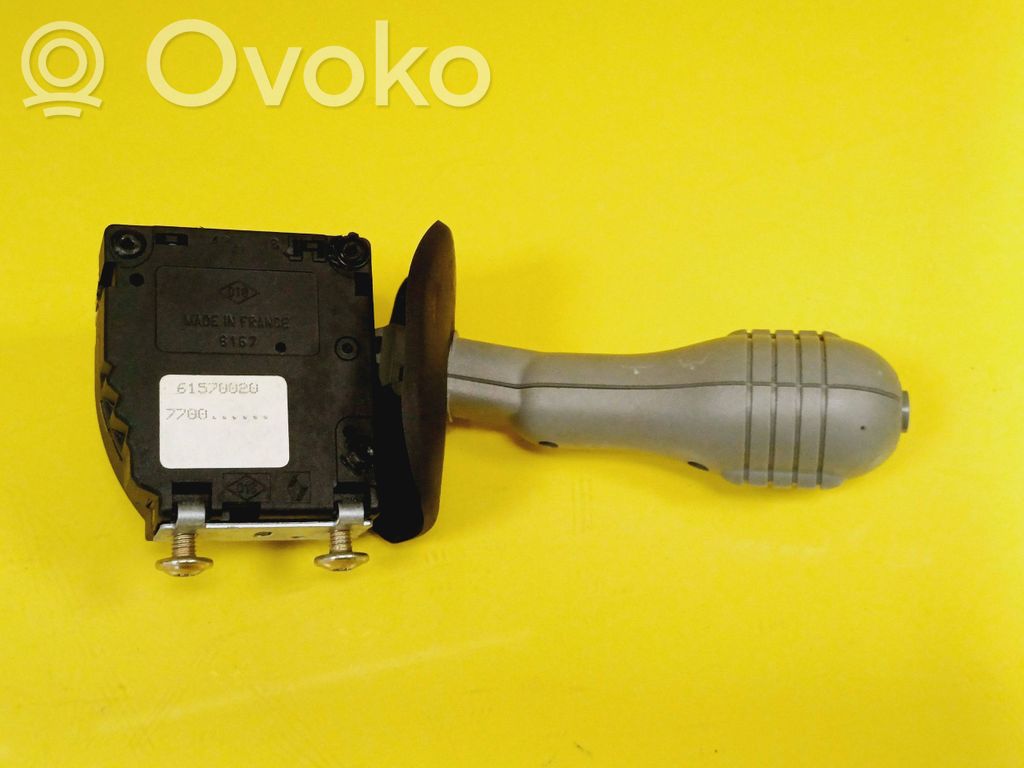Renault Twingo I Wiper control stalk 