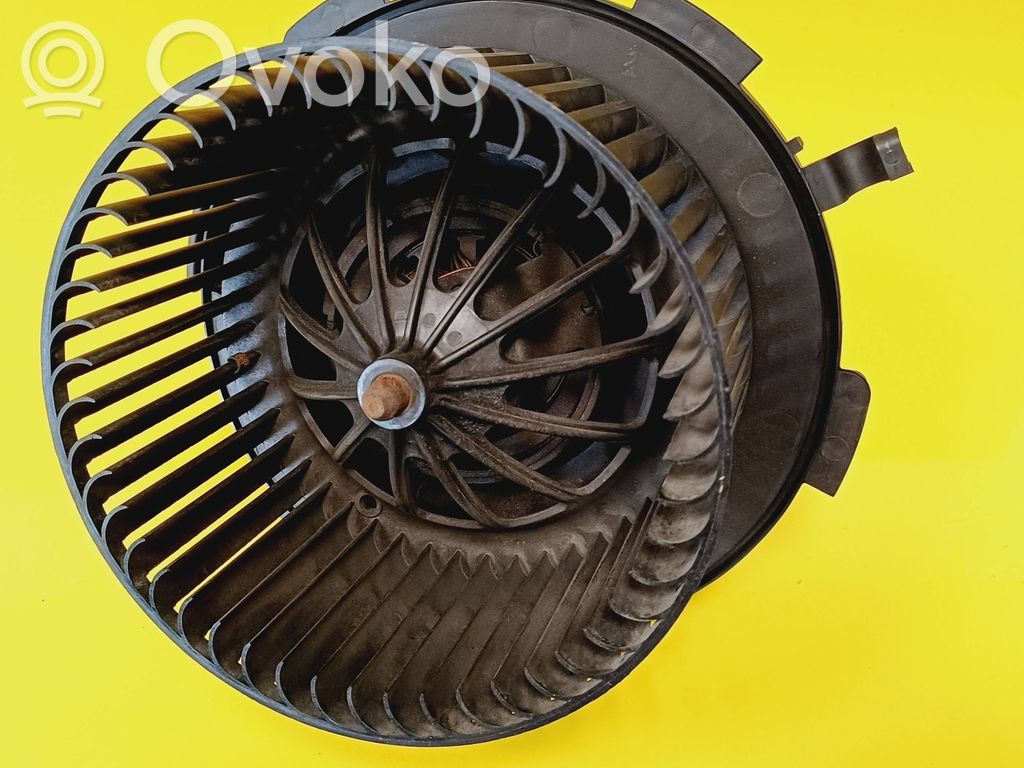 Opel Zafira B Ventilator aerotermă 