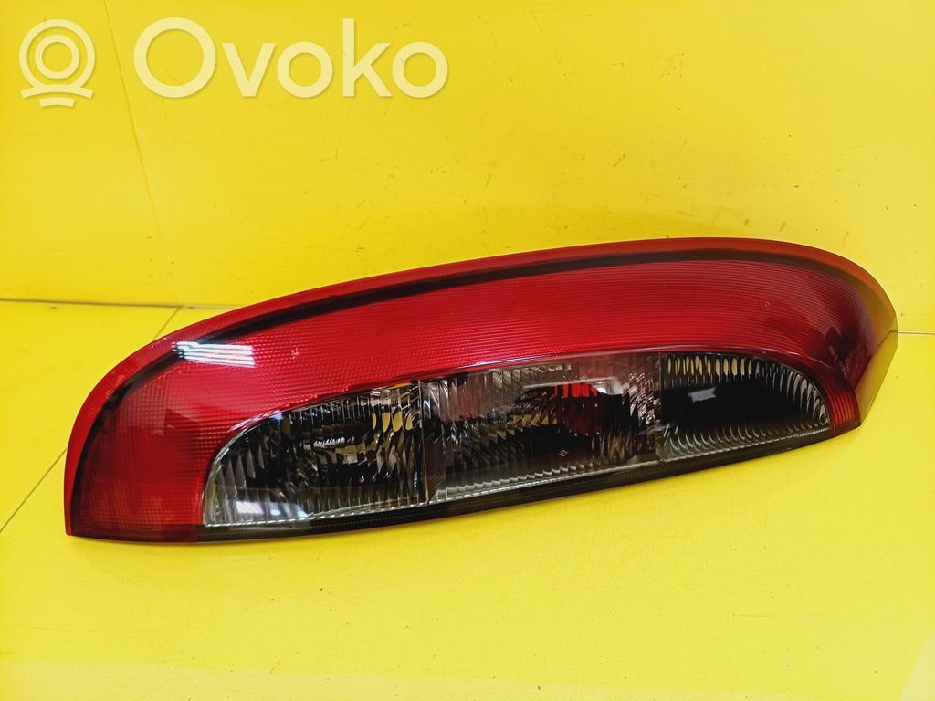 Opel Corsa C Lampă spate în caroserie 