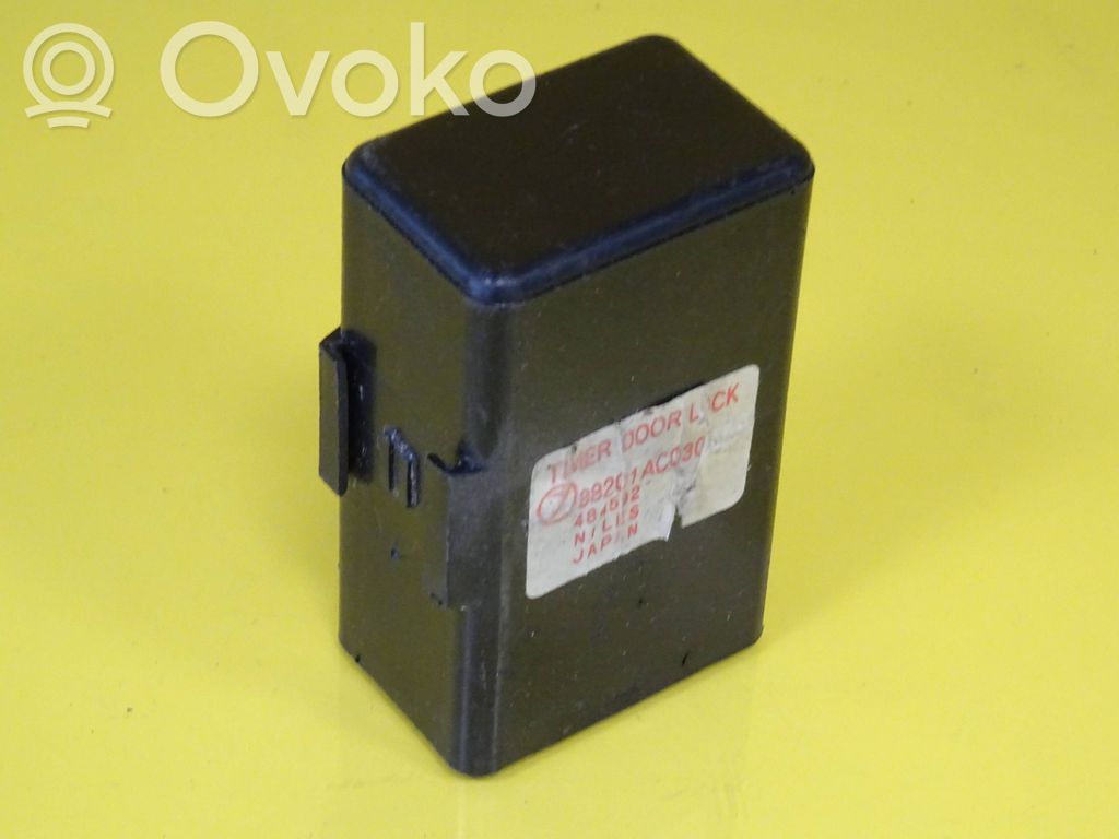 Subaru Legacy Door central lock control unit/module 