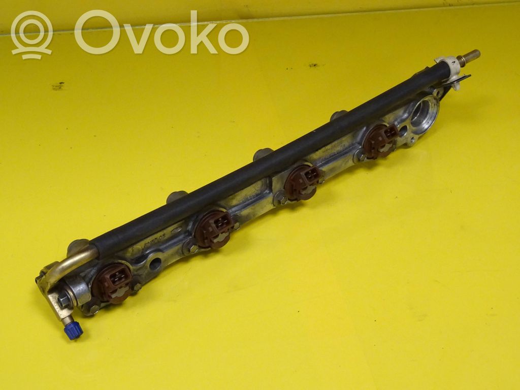 Ford Fiesta Polttoainepääputki 