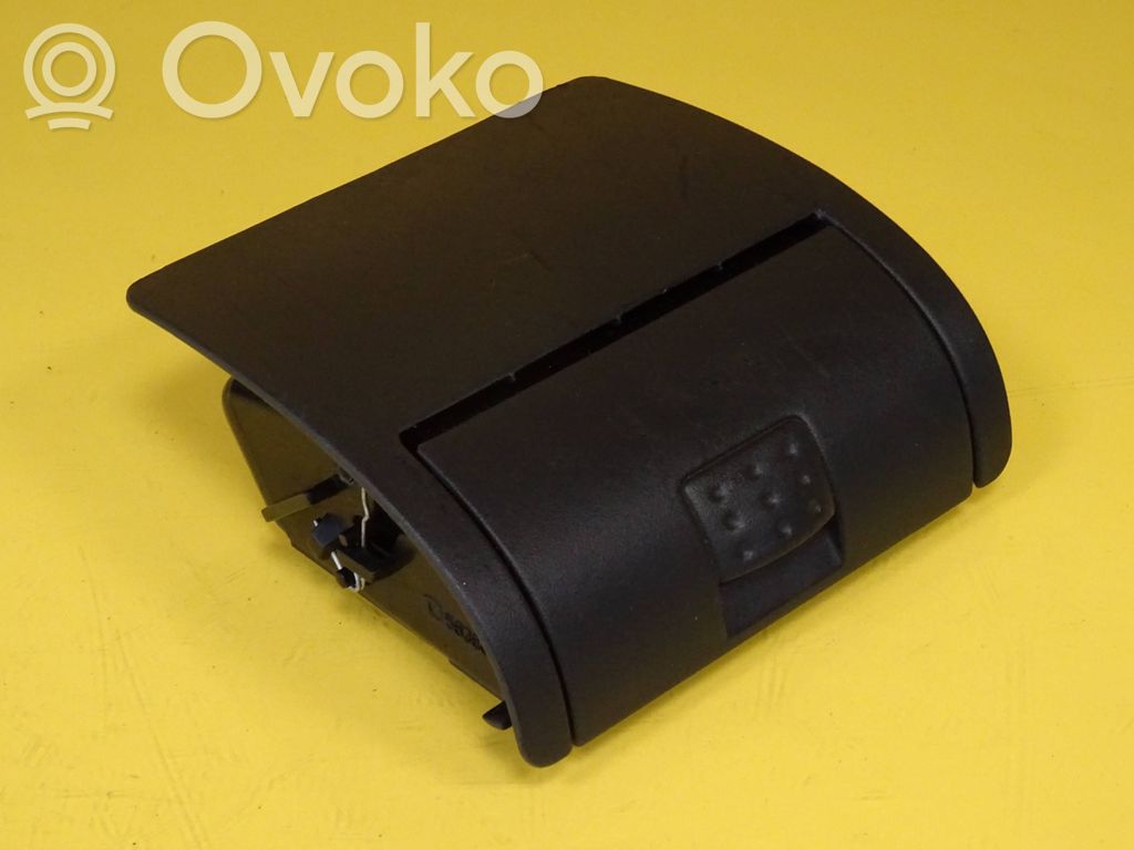 Opel Corsa C Pelnutrauks 