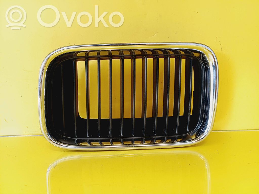 BMW 3 E36 Front grill 
