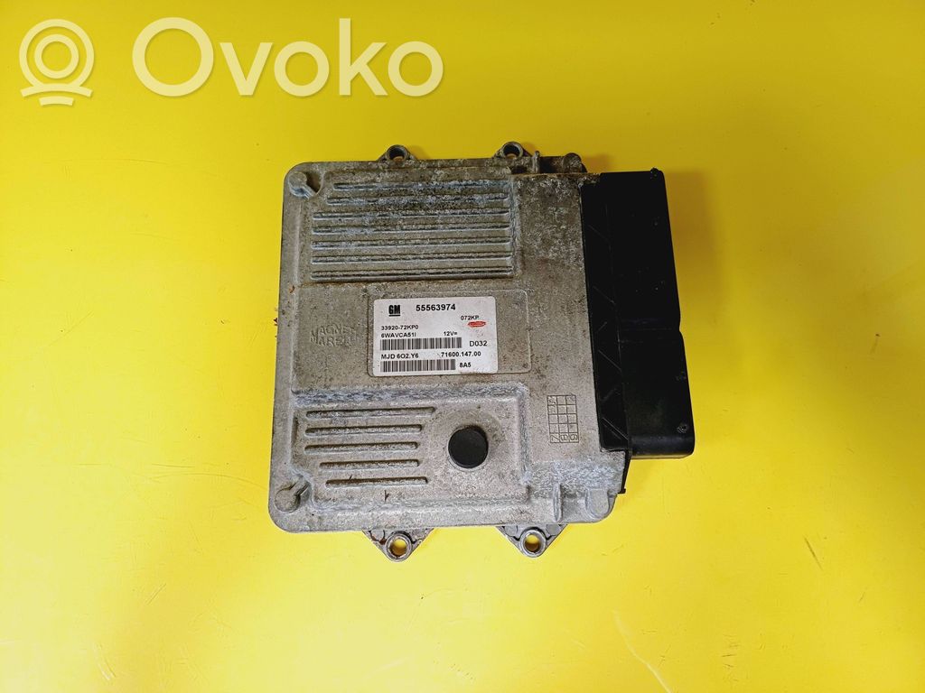 Suzuki Swift I Engine control unit/module 