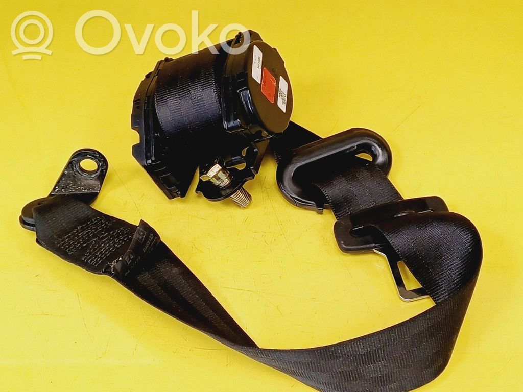 Volkswagen Fox Cinturón trasero 