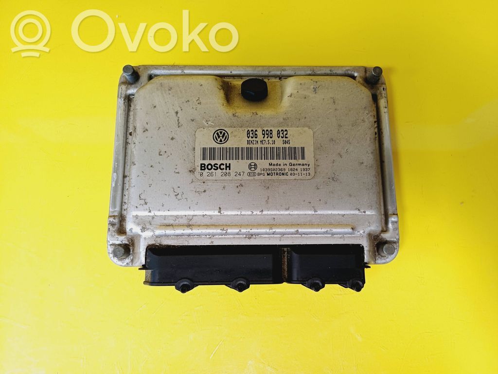 Volkswagen Golf IV Engine control unit/module 
