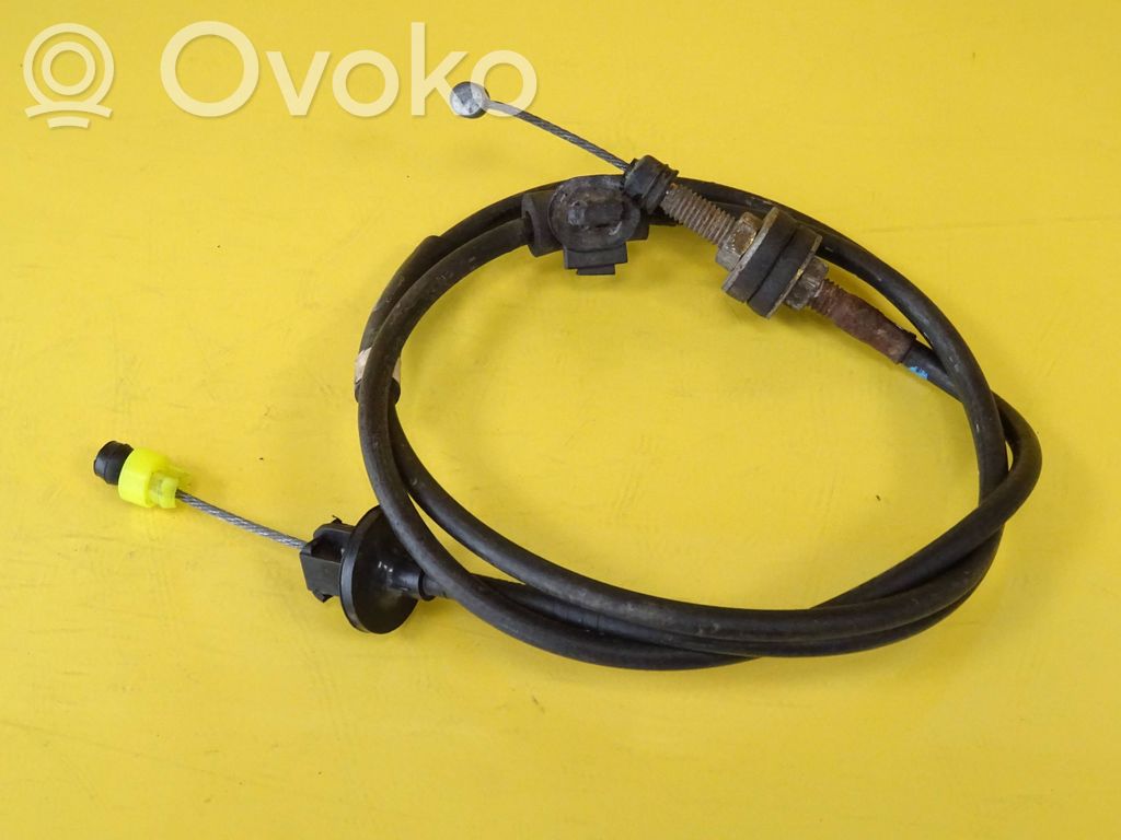 Throttle cable