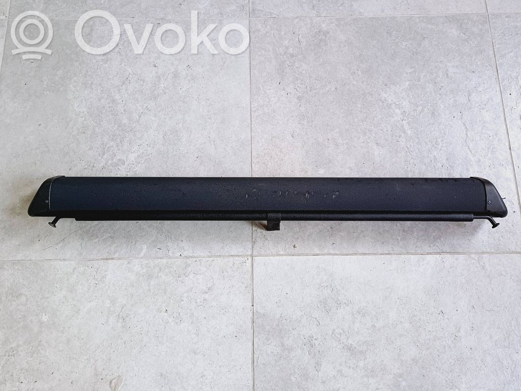 Audi A4 S4 B5 8D Užuolaida (štorkė) 