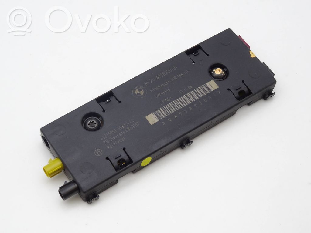 BMW 1 E81 E87 Antenos stiprintuvas 