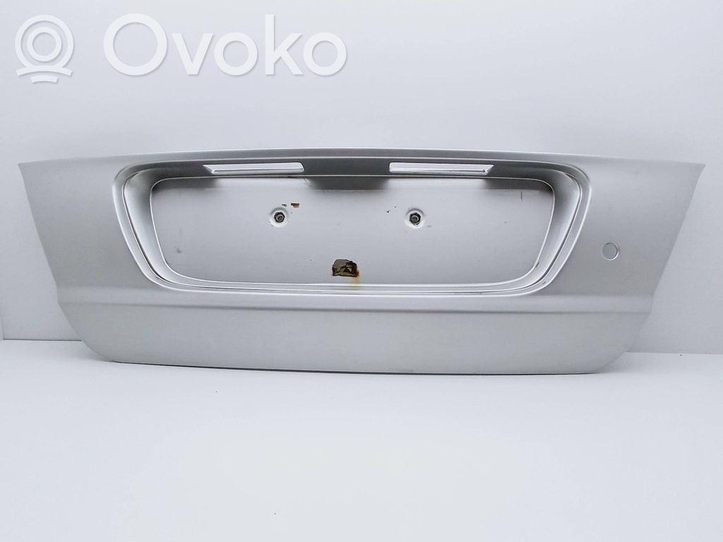 Volvo C70 Trunk door license plate light bar 