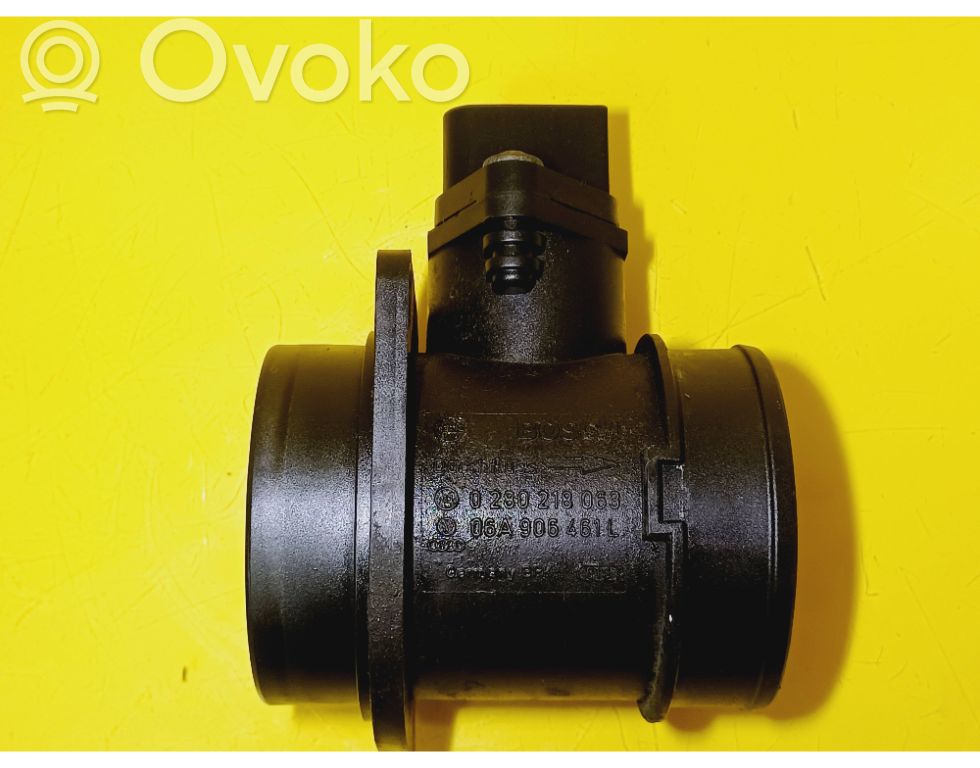 Volkswagen Golf IV Mass air flow meter 