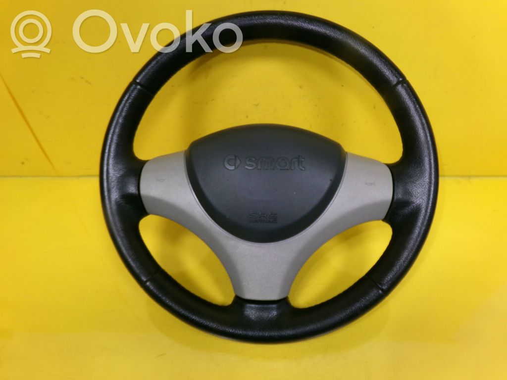 Smart ForFour I Steering wheel 