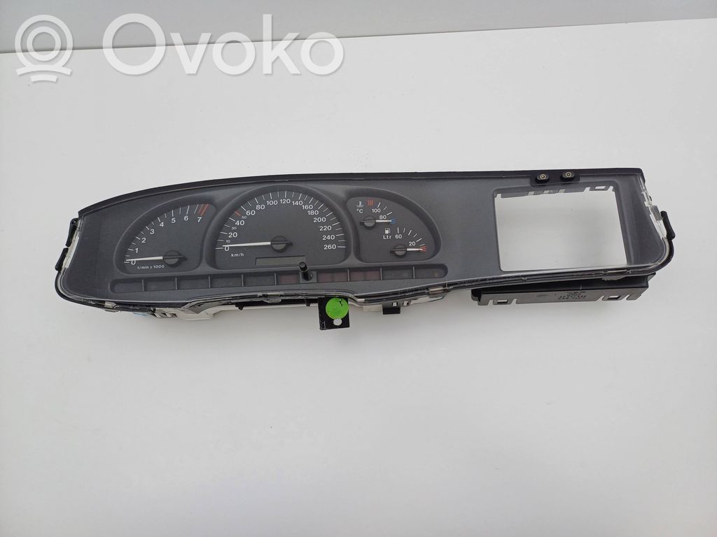 Opel Vectra B Spidometrs (instrumentu panelī) 
