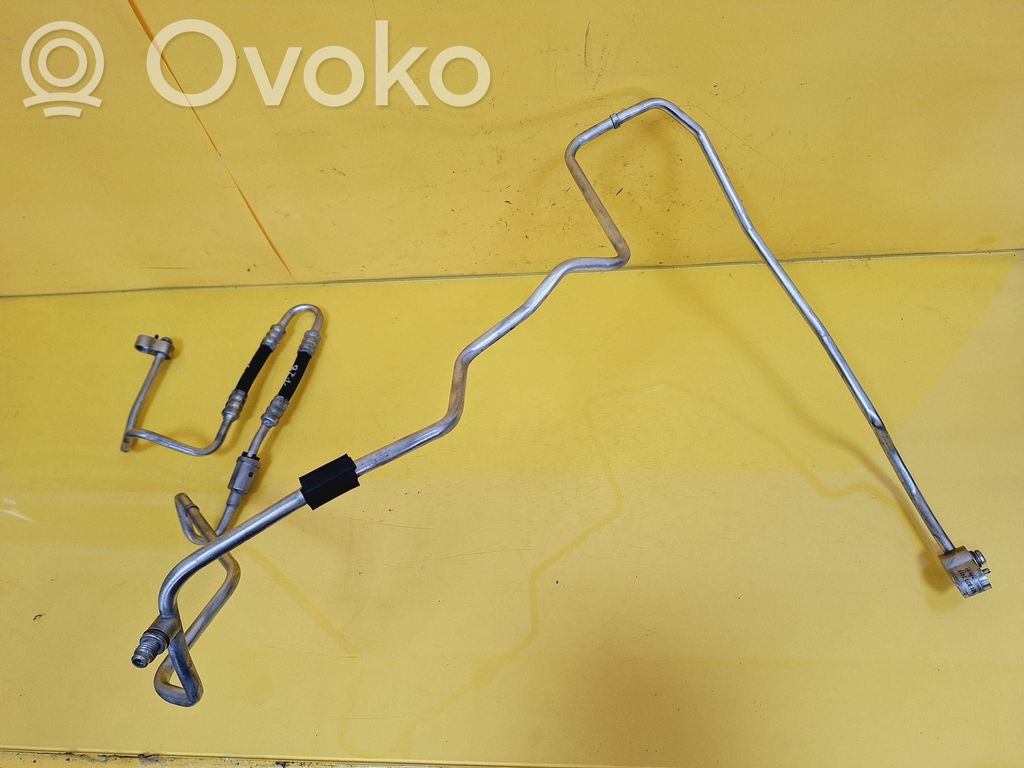 Volkswagen Polo IV 9N3 Ilmastointilaitteen putki (A/C) 