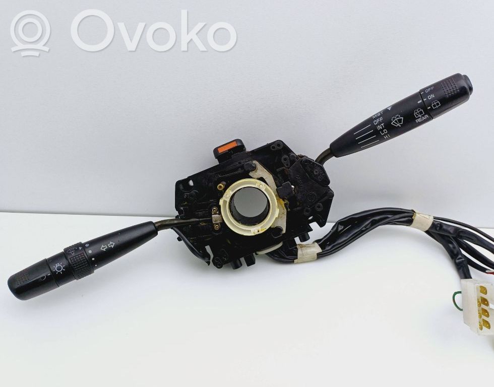 Subaru Legacy Wiper turn signal indicator stalk/switch 