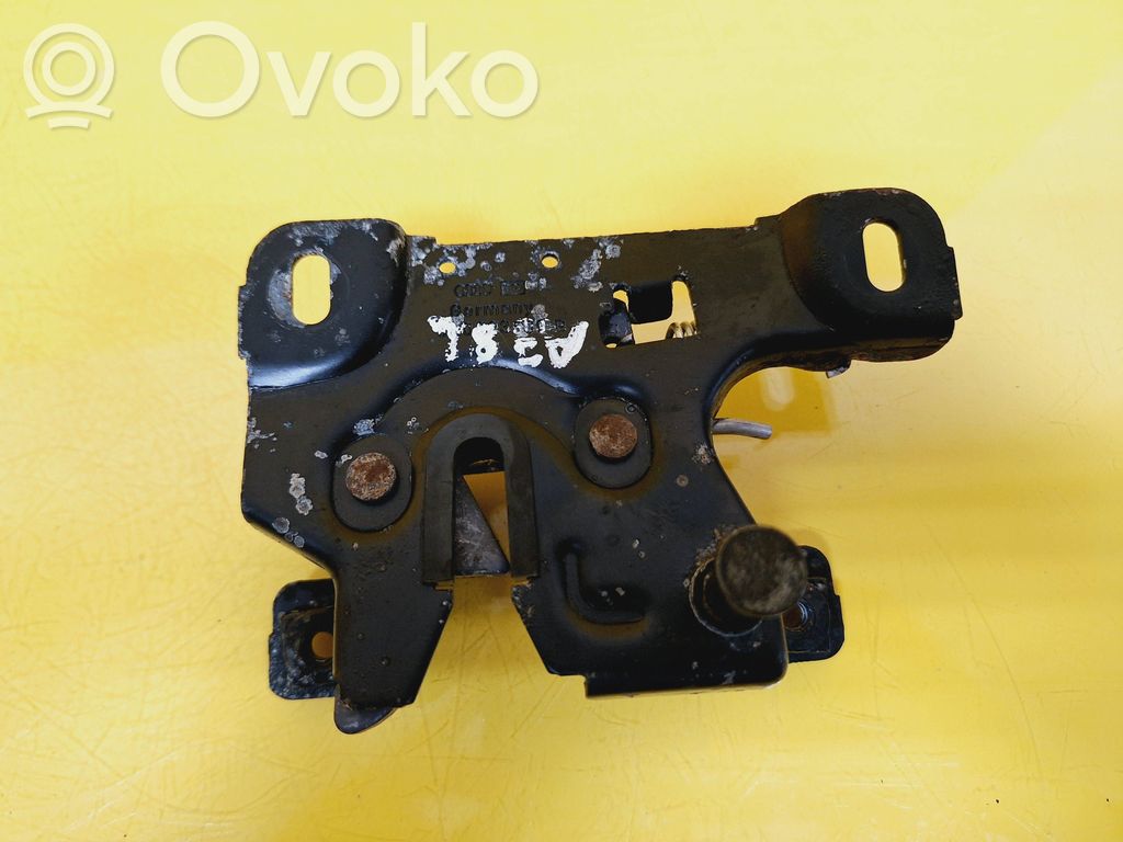Audi A3 S3 8L Engine bonnet/hood lock/catch 