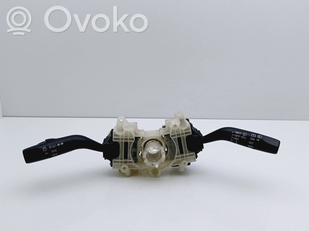 Rokturu komplekts   17B366