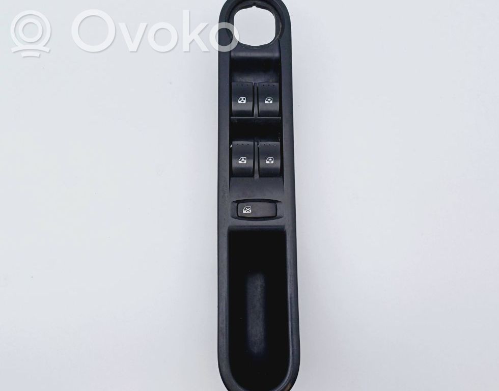Renault Espace IV Electric window control switch 