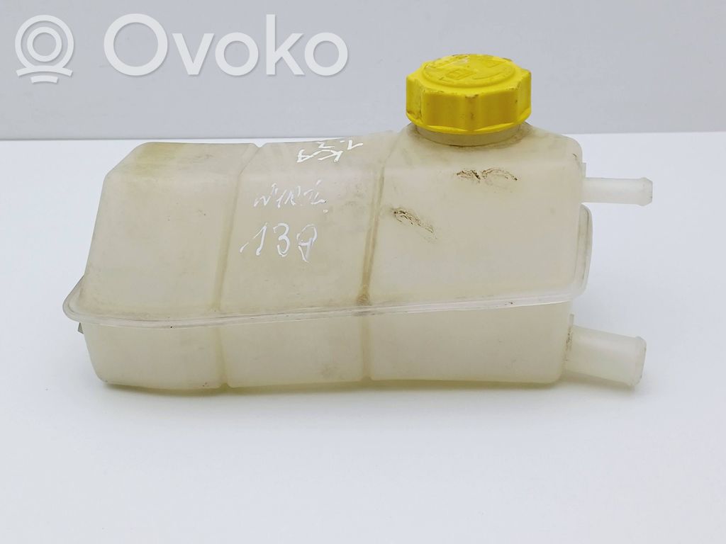 Ford Ka Aušinimo skysčio išsiplėtimo bakelis 