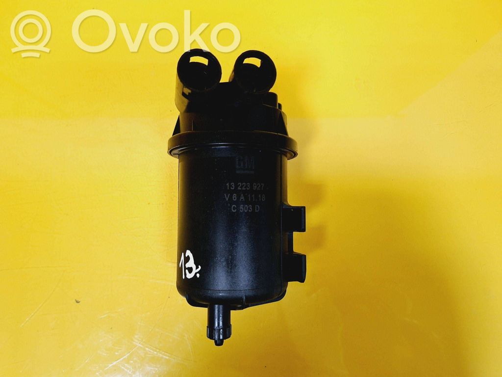 Opel Vectra C Fuel filter housing 