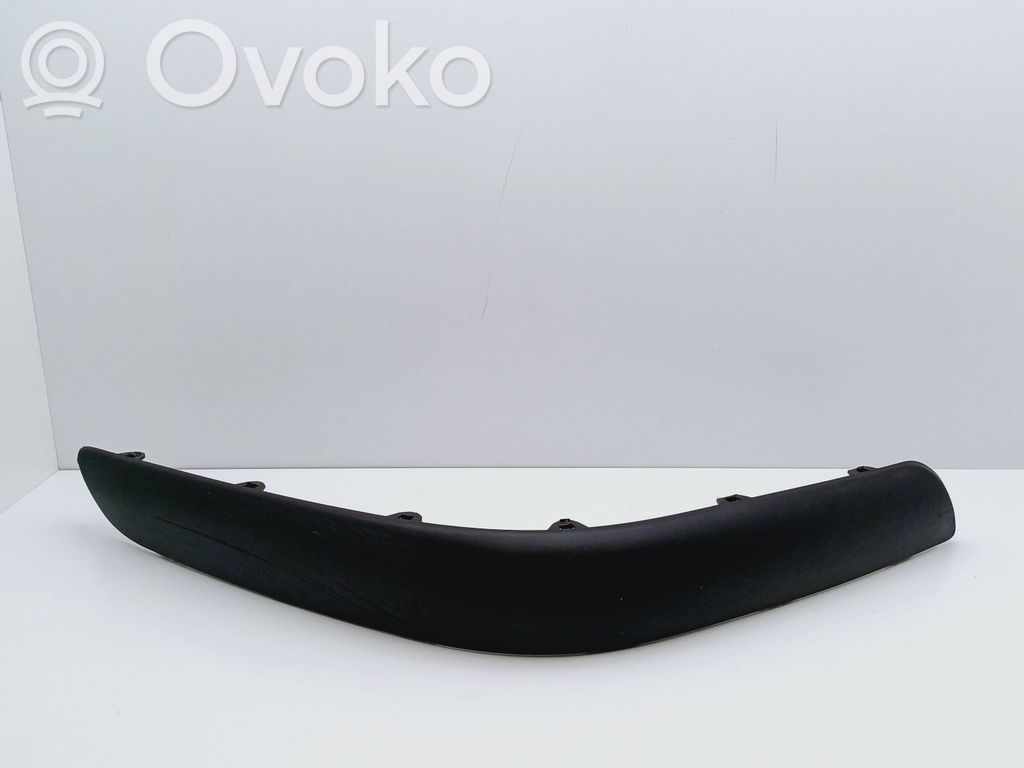 Citroen C5 Etupuskurin jakajan koristelista 