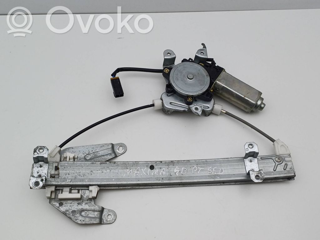 Elektryczny podnośnik szyby drzwi tylnych   80119,8273040U05